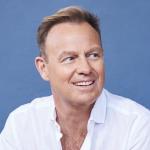 artist image Jason Donovan Sealed with a Kiss Ten Good Reasons
