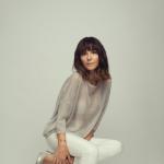 artist image Aslı Demirer Al Beni Dünyanın En Aşk Yeri - EP