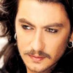 artist image Baris Akarsu Her Seyi Yak (Sezen Aksu)-Сожги всё Ayrılık Zamansız Gelir