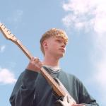 artist image Finn Askew Roses Peach - EP