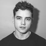 artist image KC Lights feat. Leo Stannard [drivemusic.me] Daydreamer Daydreamer (feat. Leo Stannard) - Single