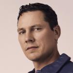 artist image Tiësto Drifting (Soner Karaca Remix) Drifting - Single