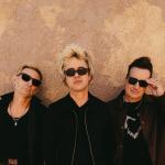 artist image Green Day The Boulevard of Broken Dream Greatest Hits: God's Favorite Band