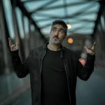 artist image  Sagopa Kajmer - Kendime Sarilir Donarim 
